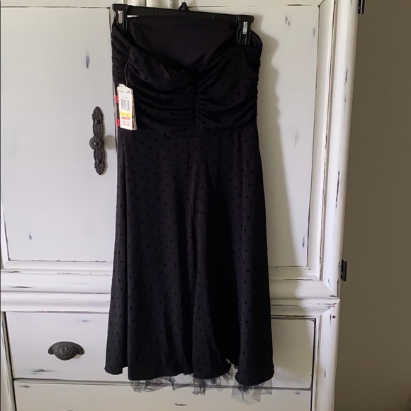 NWT Strapless Black Cocktail Dress Sz M - Picture 3 of 8